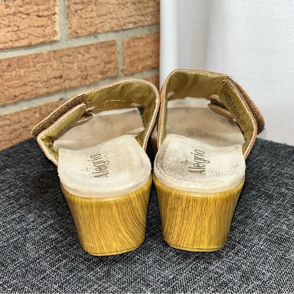 Alegria Linn floral tan sandals- 39 / 8.5-9 - Picture 2 of 7